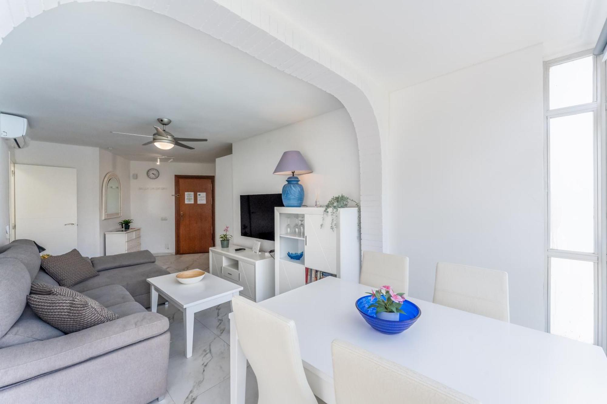 Vb Diana 2Bdrs With Fantastic Sea Views Daire Benalmádena Dış mekan fotoğraf